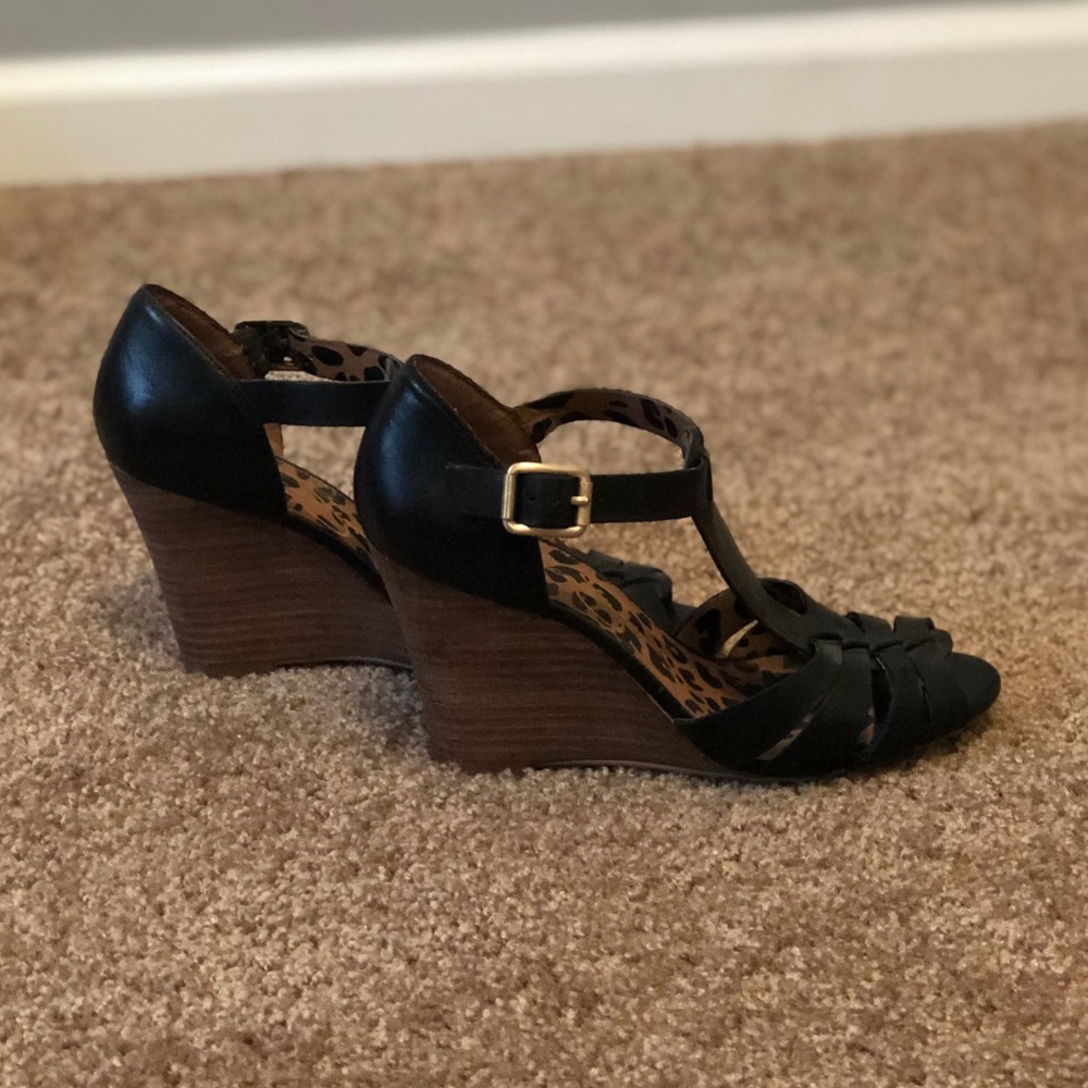 Jessica Simpson Black Wedge Sandals